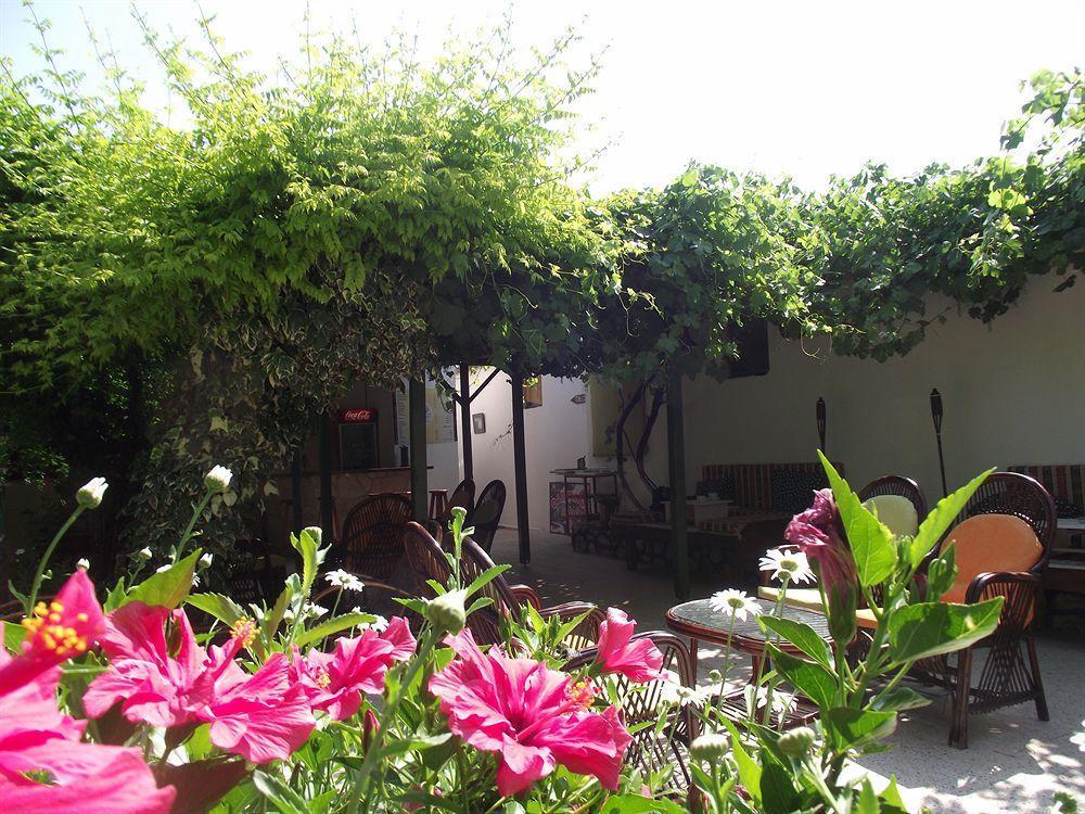 Dardanos Hotel Gelemis Exterior photo