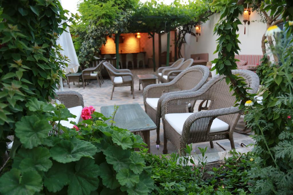 Dardanos Hotel Gelemis Exterior photo